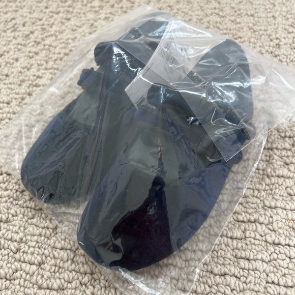 NWT Mango Velcro Fastening Velvet Ballerina Flats - Picture 7 of 8